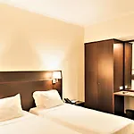 ホテル Amazonia Jamor 4*