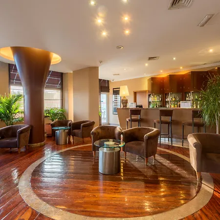 Amazonia Jamor 4* Linda-a-Pastora