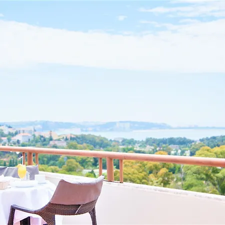 Hotel Amazonia Jamor 4*