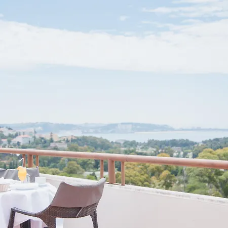 Hotel Amazonia Jamor 4*