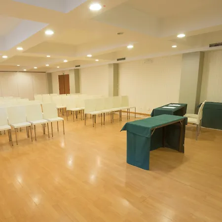 Hotel Amazonia Jamor Linda-a-Pastora