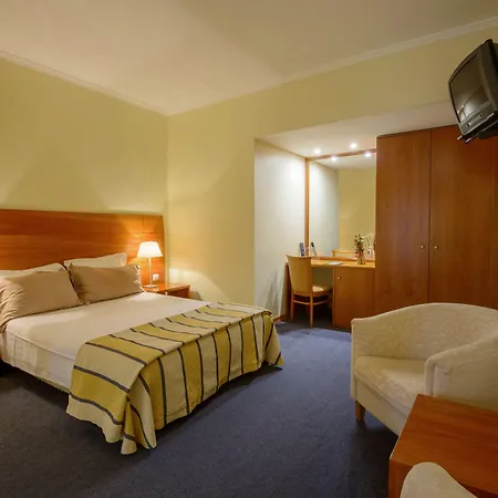 Amazonia Jamor 4* Linda-a-Pastora