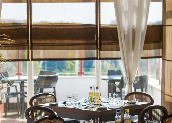 Hotel Amazonia Jamor 4*