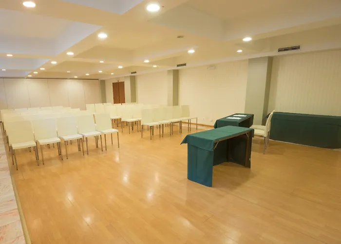 Hotel Amazonia Jamor Linda-a-Pastora