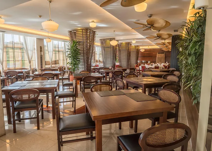 Amazonia Jamor Hotel 4*